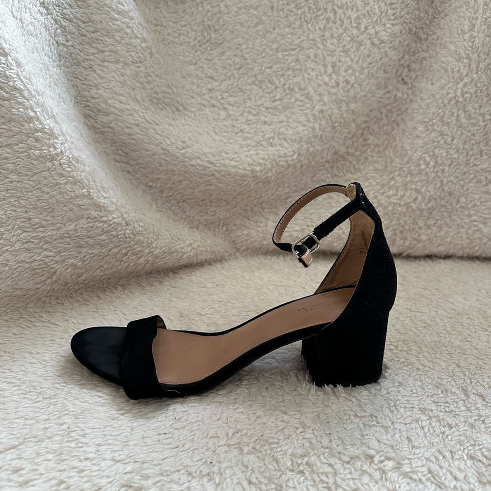 Minimal Block Low Heel Sandals